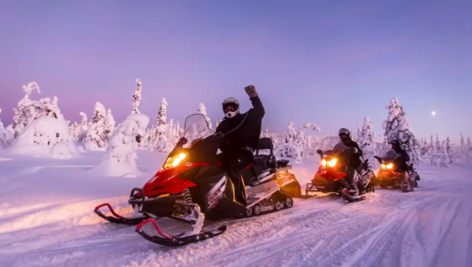 motos de nieve Salla- Laponia